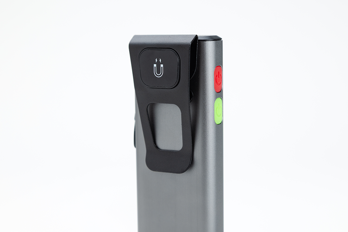 GuardStar-X | 900 Lumen | Wiederaufladbares schlankes Inspektions- und Signallicht