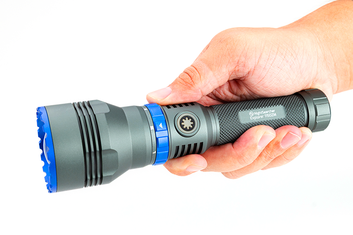 Explorer 1150 Zoom | 1150 Lumen | Wiederaufladbare LEP Zoom-Taschenlampe
