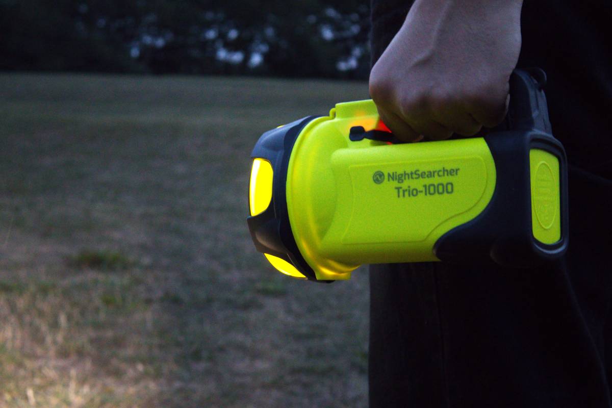 Trio 1000 | 1000 Lumens | Rechargeable Searchlight